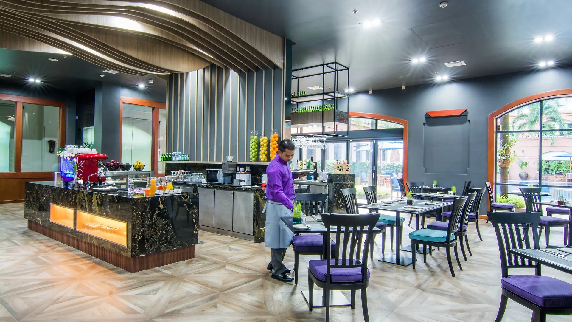 Hotel Mercure Yangon Kaba Aye